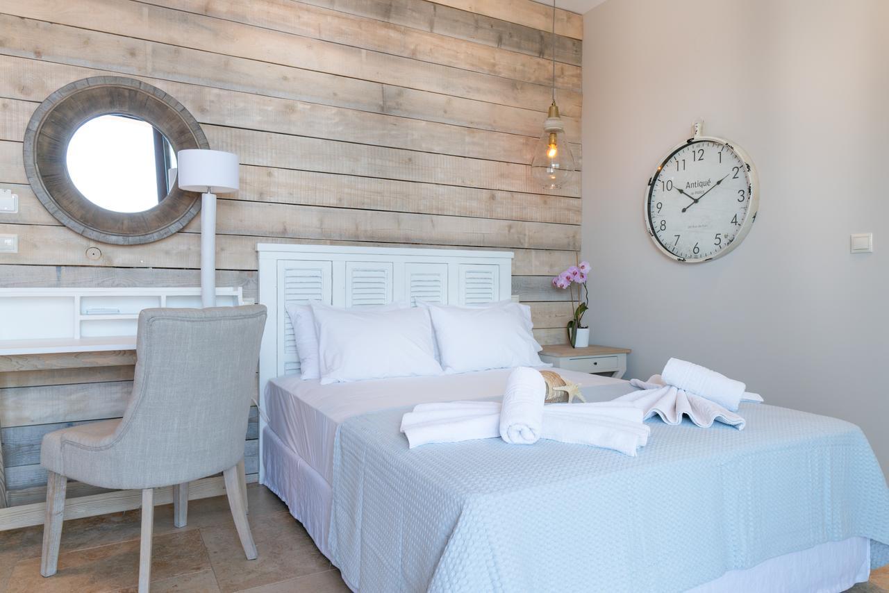 Agorastos Suites Койнира Екстериор снимка
