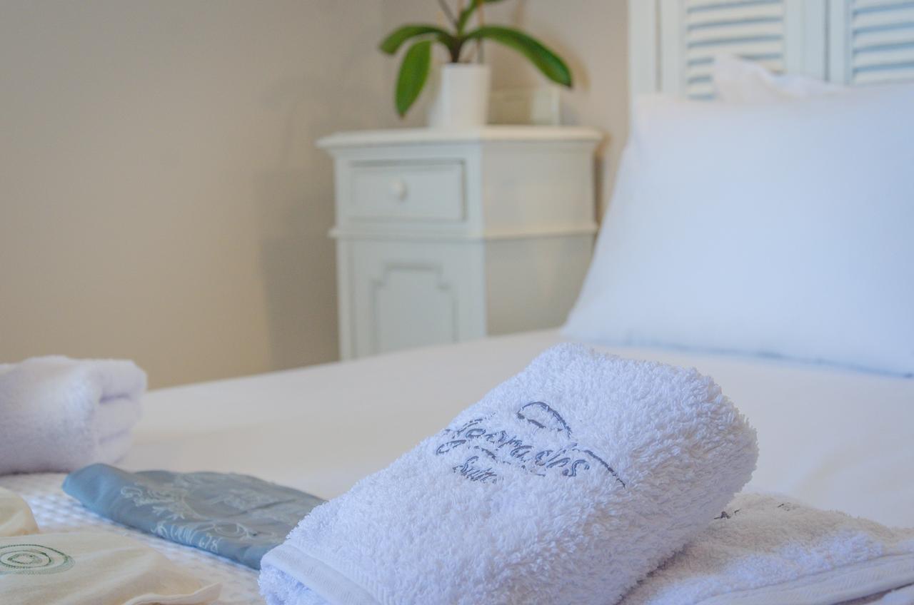 Agorastos Suites Койнира Екстериор снимка