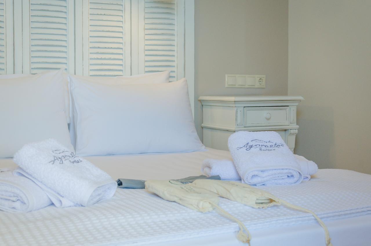 Agorastos Suites Койнира Екстериор снимка